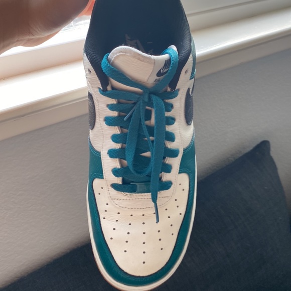 Green White and Tan Nike Air Force 1s Good Condition - Picture 3 of 6